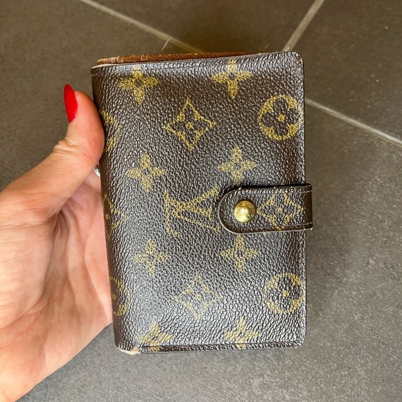 Louis Vuitton Monogram French Pocketbook Wallet - Picture 2 of 10